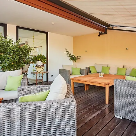 Haus Schatzgarten Guest house